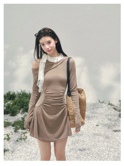 少也眼 “Lingering Warmth Entwined” Layered French Lace One-Shoulder Mini Dress - Milk Tea Beige 5435553