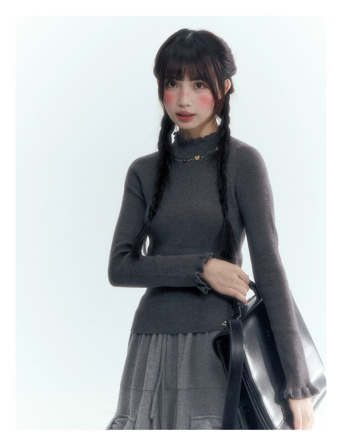 Horridale - Vintage Ruffle-Trim Wool-Blend Mock Neck Top (White Almond / Dark Gray)