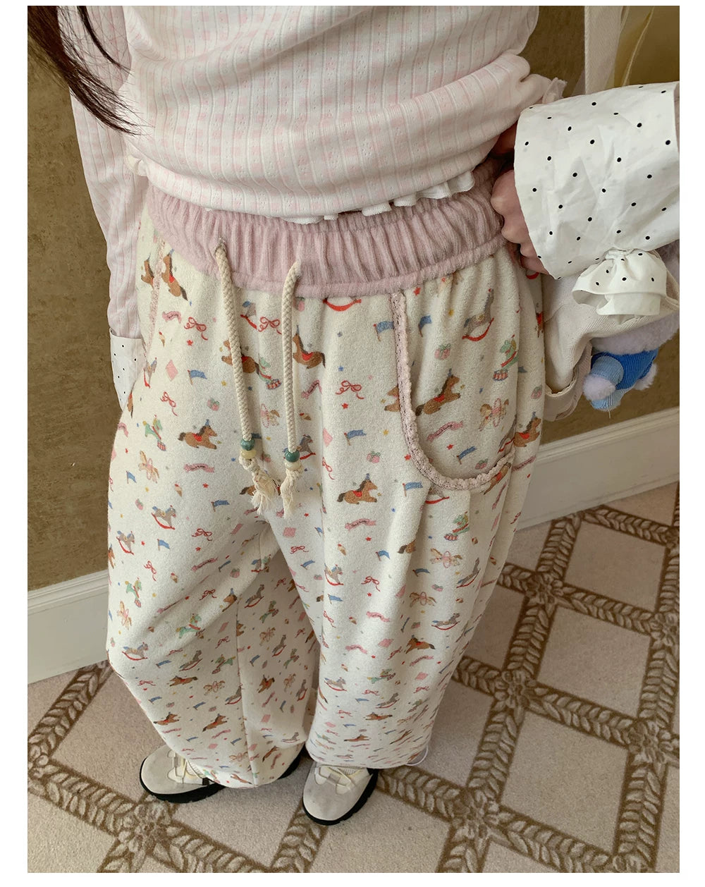 “Dream Pony Picnic” Apricot Pony Print Lounge Pants