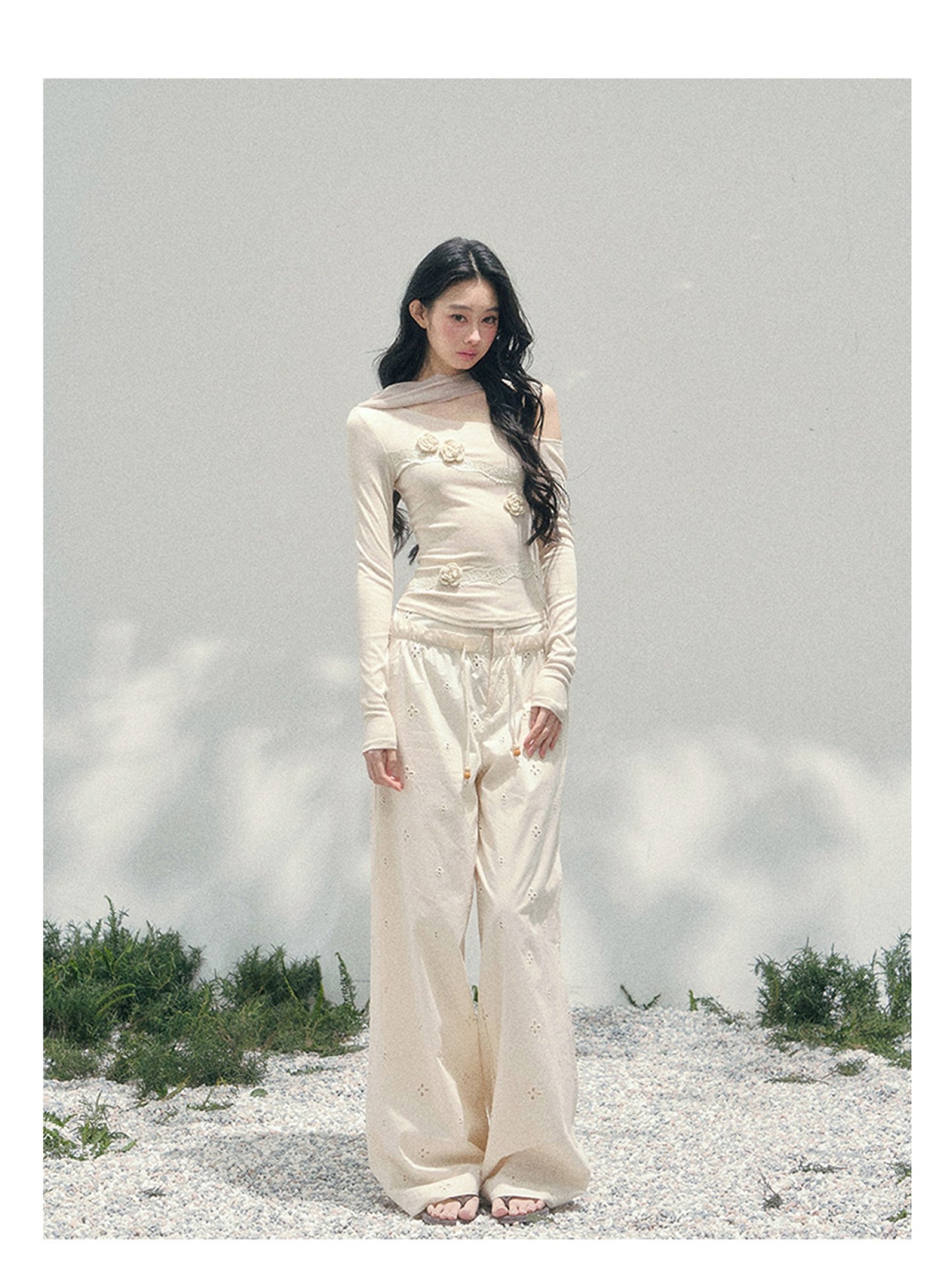 少也眼 “Rose Whisper” Asymmetrical Floral Lace Knit Top 45368753