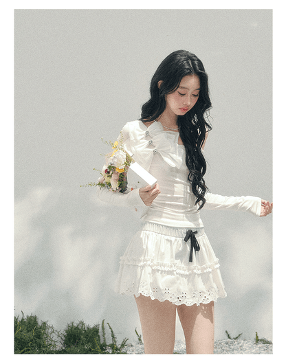 少也眼 "Morning Mist Shoulder" Bow Off-Shoulder T-Shirt in Cloud White 52742574
