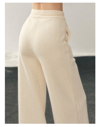 少也眼 "She Drifts Like a Cloud" Korean Minimal Knit Wide-Leg Pants - Milky Almond White