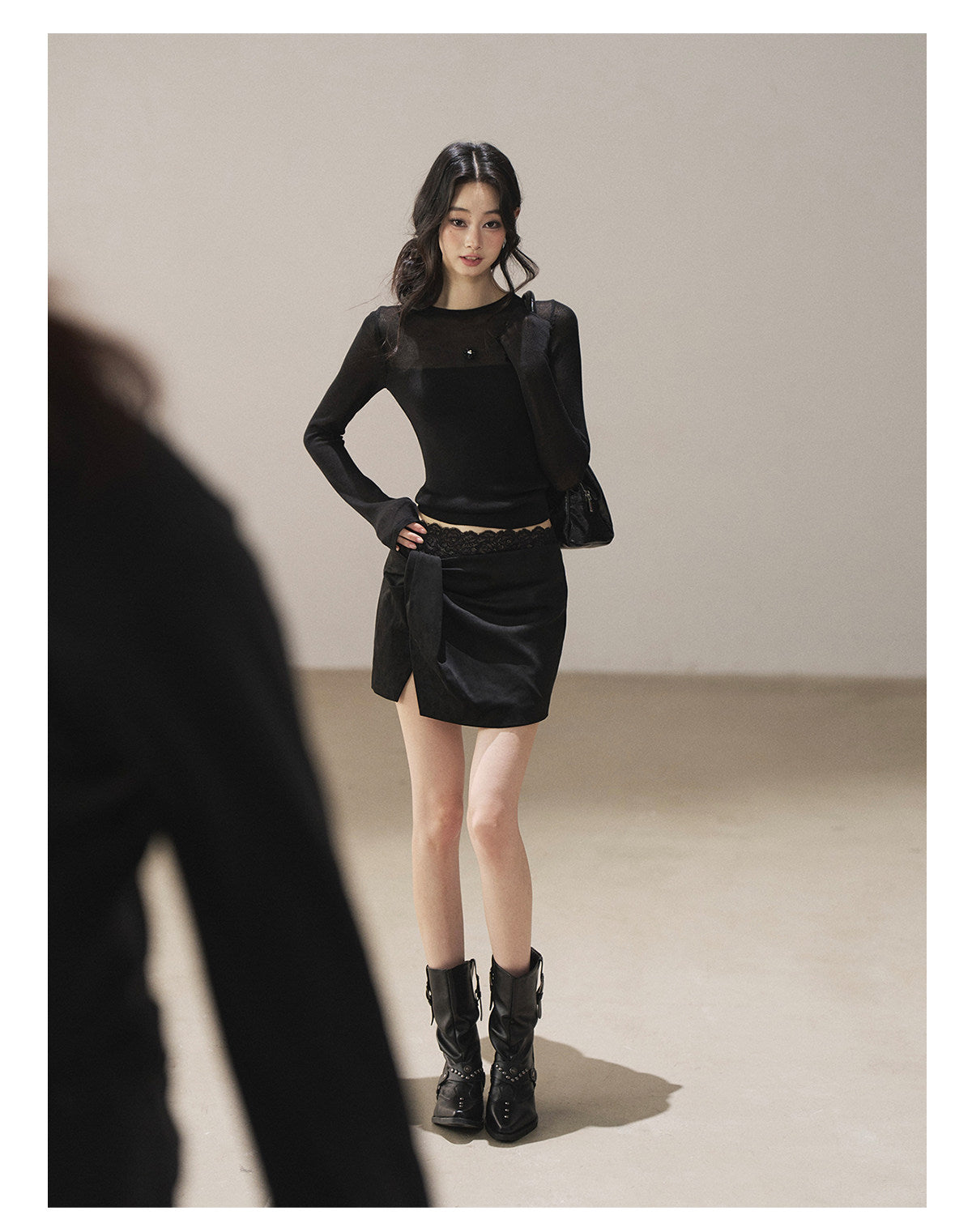 170726 "Hidden Between Light and Shadow" Tranquil Black Sheer Layered Knit Top