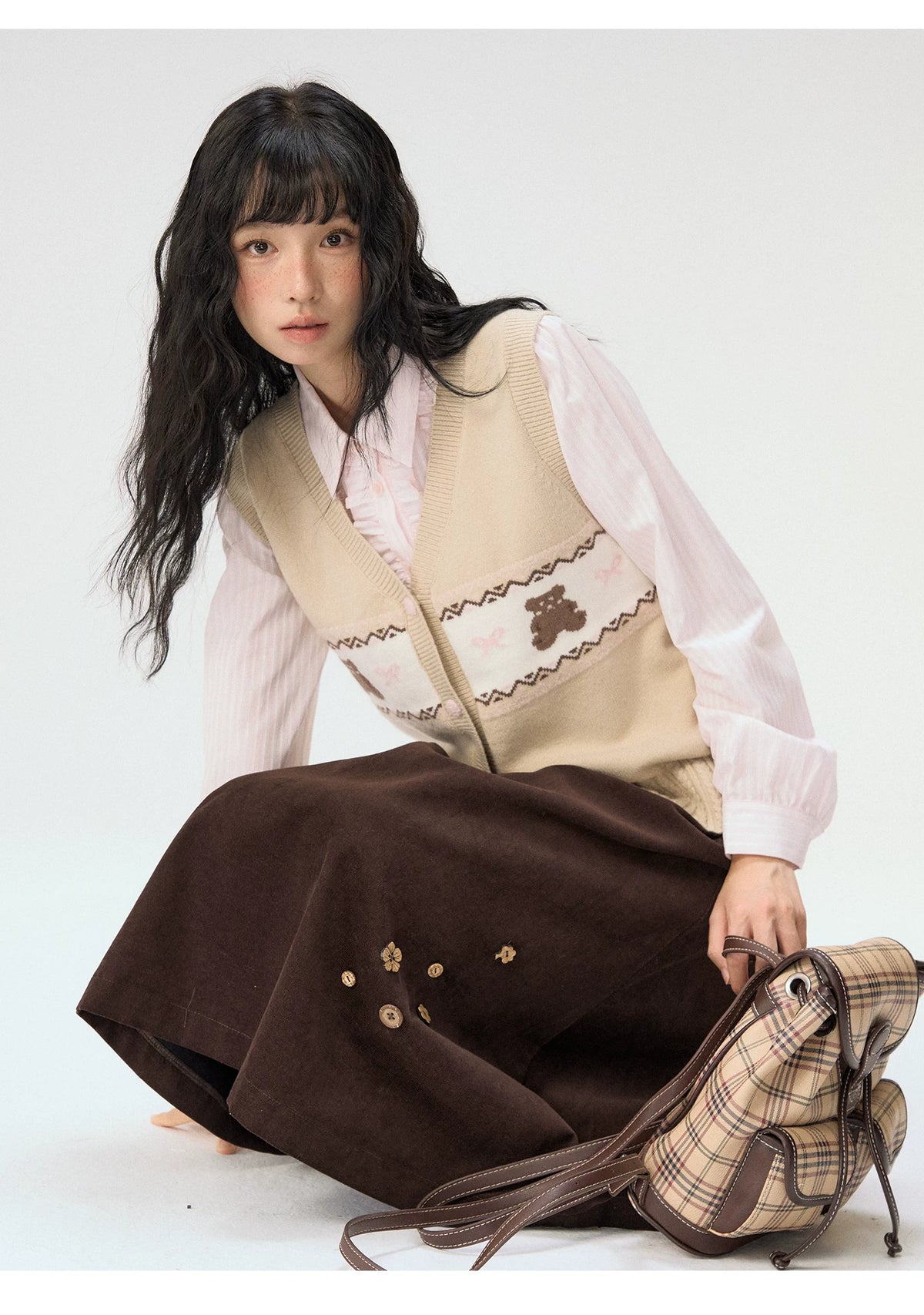[CAN] "Bear Waltz" Brown Bow Jacquard Knit Vest