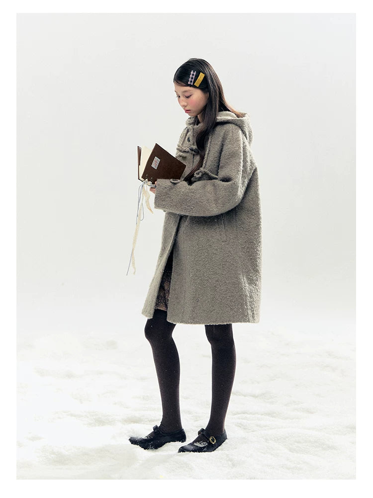 "Pinecone Post" Frost Gray Hooded Down Duffle Coat