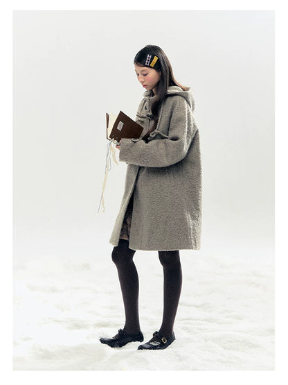 "Pinecone Post" Frost Gray Hooded Down Duffle Coat