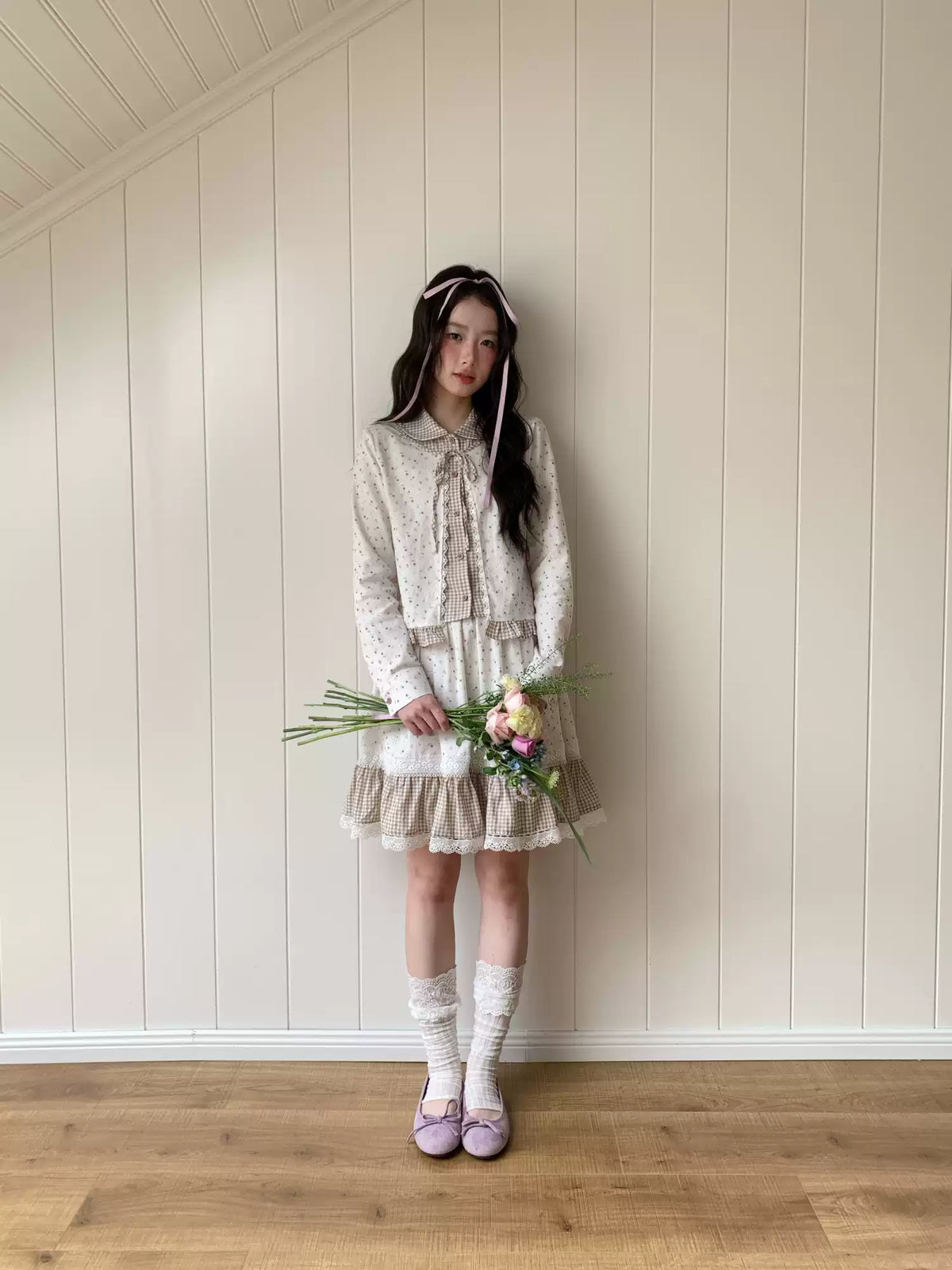 [RF] “Meadow Tea Party” Ivory & Light Brown Plaid Layered Blouse & Skirt Set