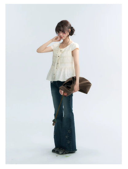 "Vintage Ribbon" Beige Bow Tie Lace Trim Blouse