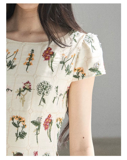 "Wildflower Daydream" Dutch Cream Embroidered Mini Dress - Short Sleeve 45684