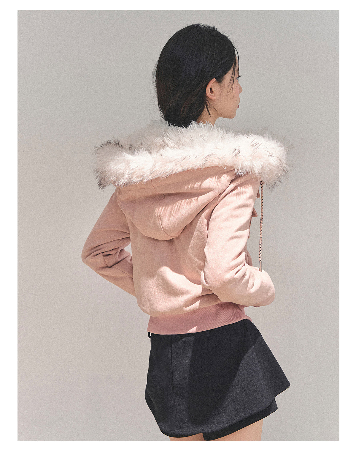 少也眼 “Snowvel Embrace” Hooded Sherpa Jacket - Cinnamon Pink 874351