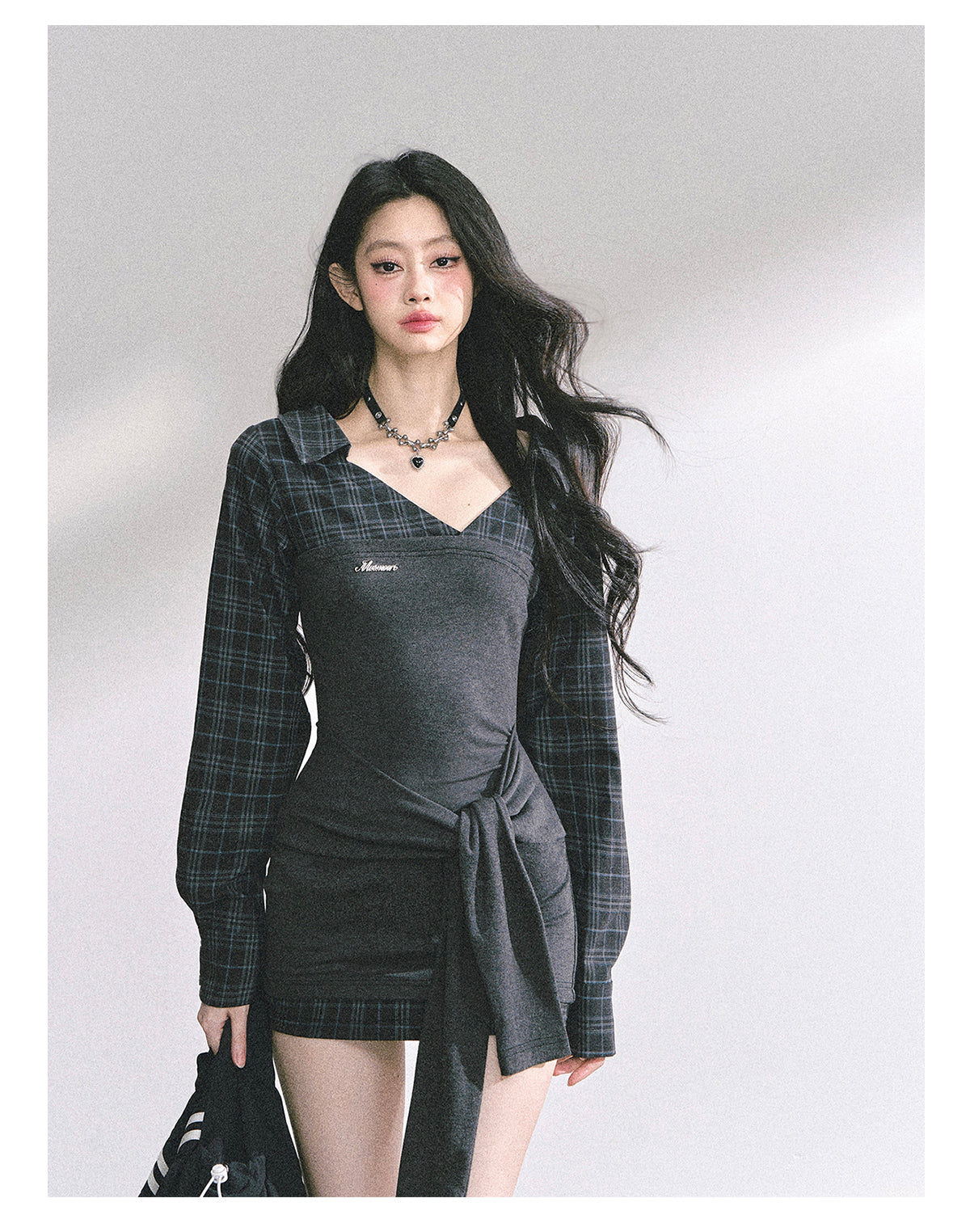 少也眼 “Campus Rebel" Checkered Bodycon Mini Dress - Gray 514354