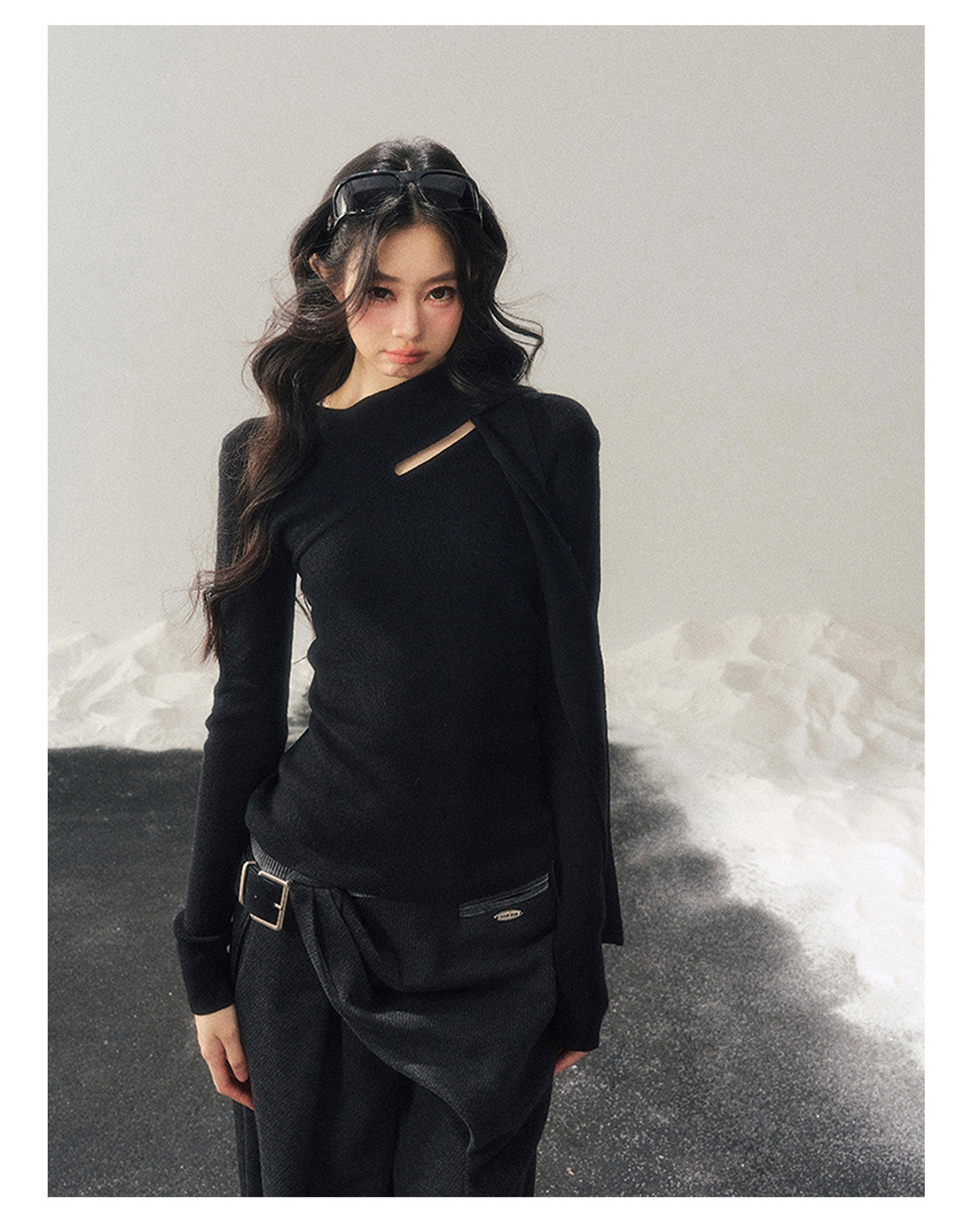 少也眼 "Dusk of Memory" Cropped Knit T-Shirt - Serene Black