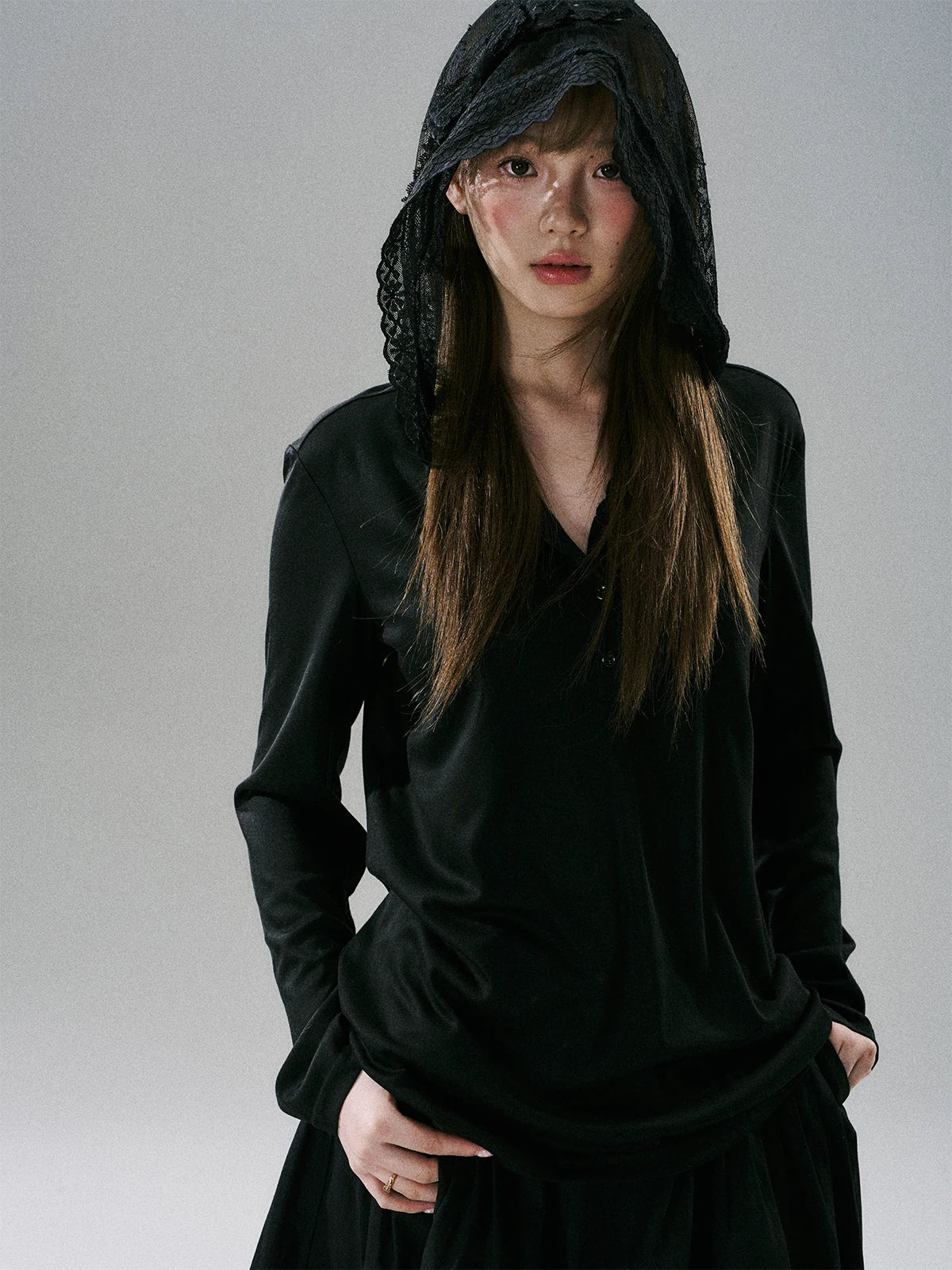 LOST FOREST - Black Lace Bow-Detail Long-Sleeve Top