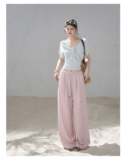 "Moonlight on Water" Twist-Front Cropped T-Shirt (Silver Mink Gray/ Mist Blue)