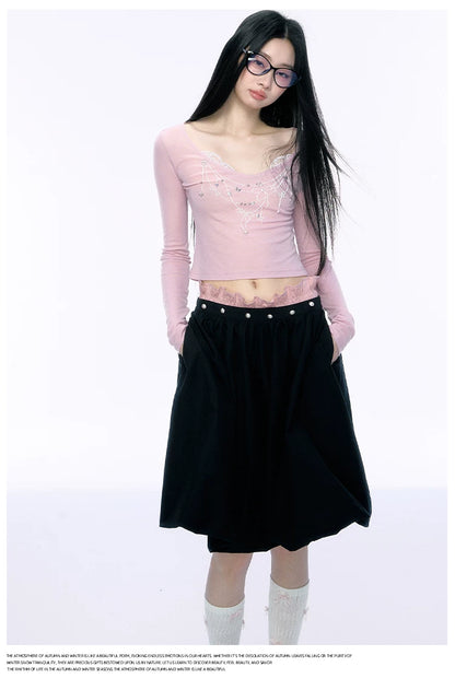 JN's DESIGN - Black Bubble Hem Skirt with Pearl Button Detail