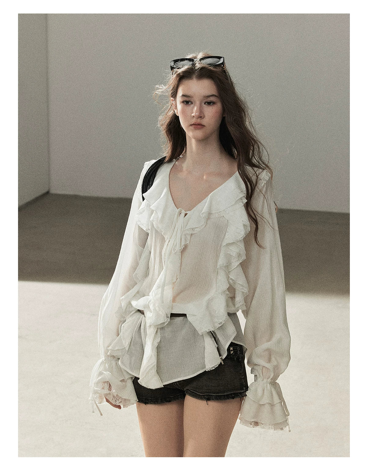 AOMALM - "A Featherlight Touch" French Camellia White Lace Chiffon Top with Belt (Camellia / Oatmeal / Cinnamon Pink)