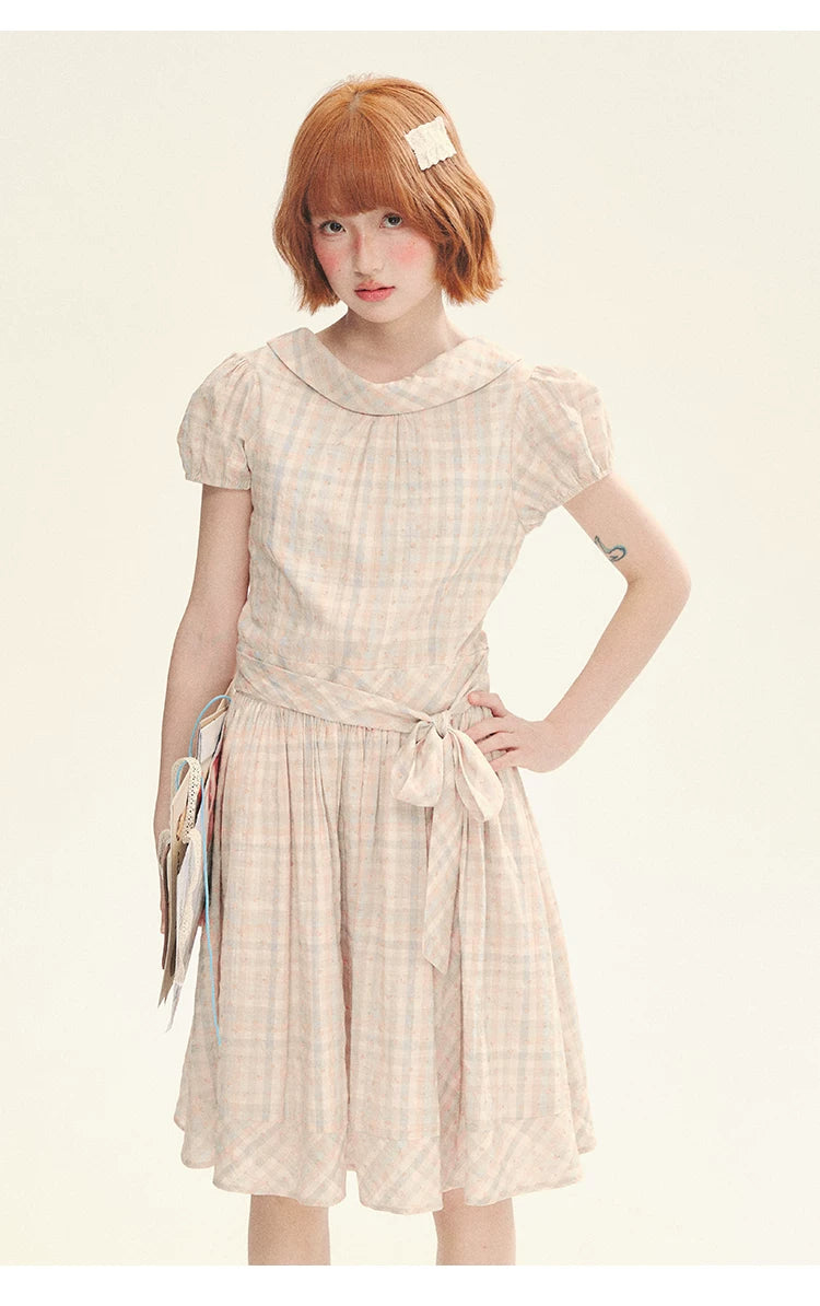 "Showa Girl" Vintage Plaid Floral Print Peter Pan Collar Bow Waist-Defined A-Line Dress
