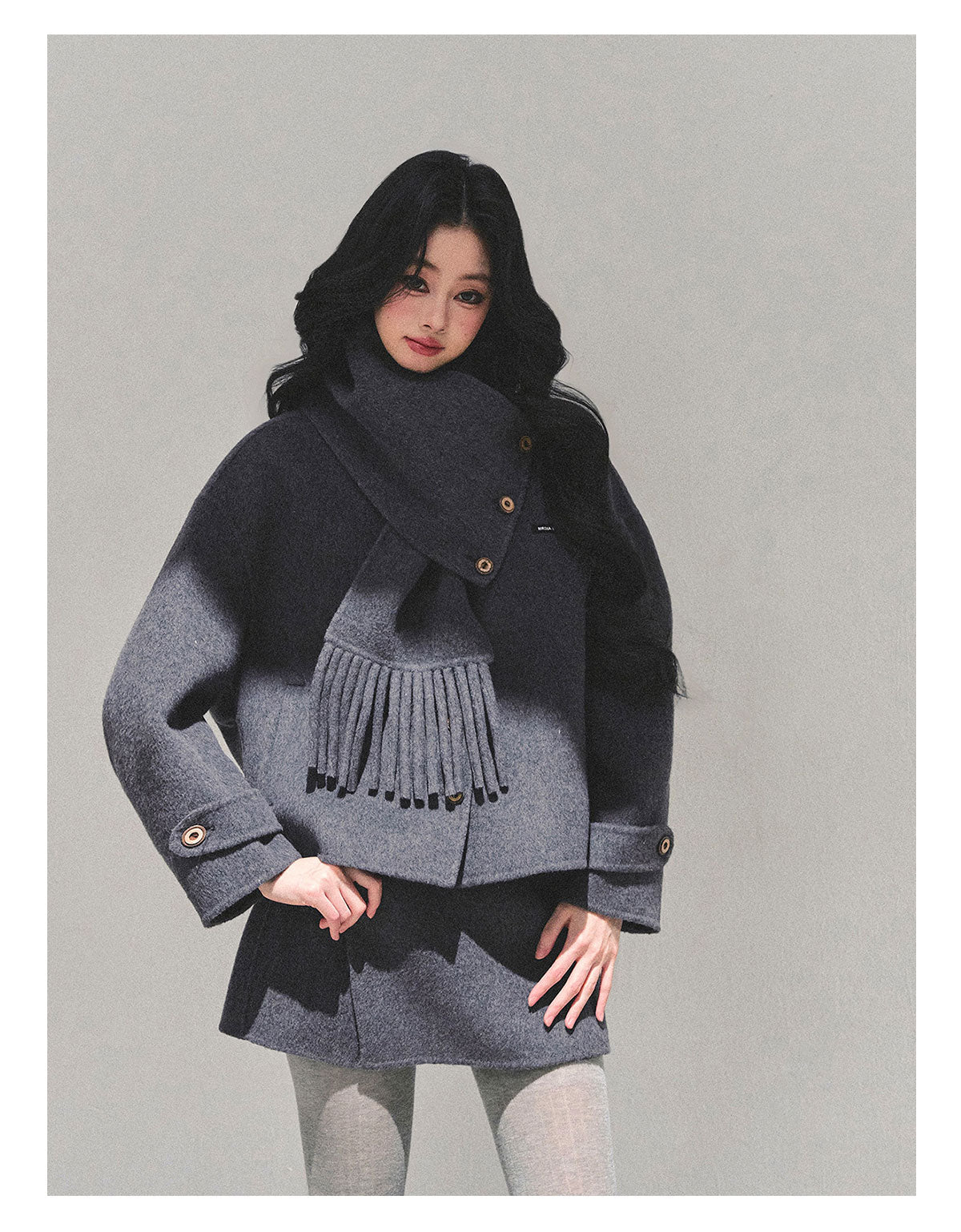 少也眼 “Ashes of Fireworks” Elegant Two-Piece Winter Set 692651