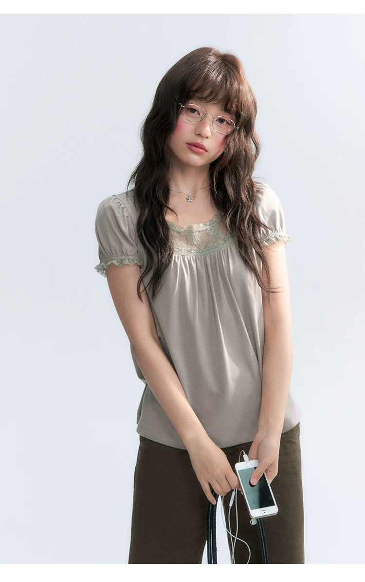 "Vintage Cream" Milk Gray Lace Trim Puff Sleeve T-Shirt