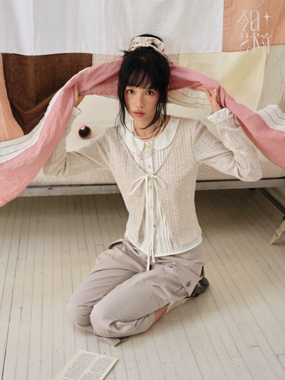 DAILY ARTIST - Warm Beige Faux-Layer Doll-Collar Tie Cardigan