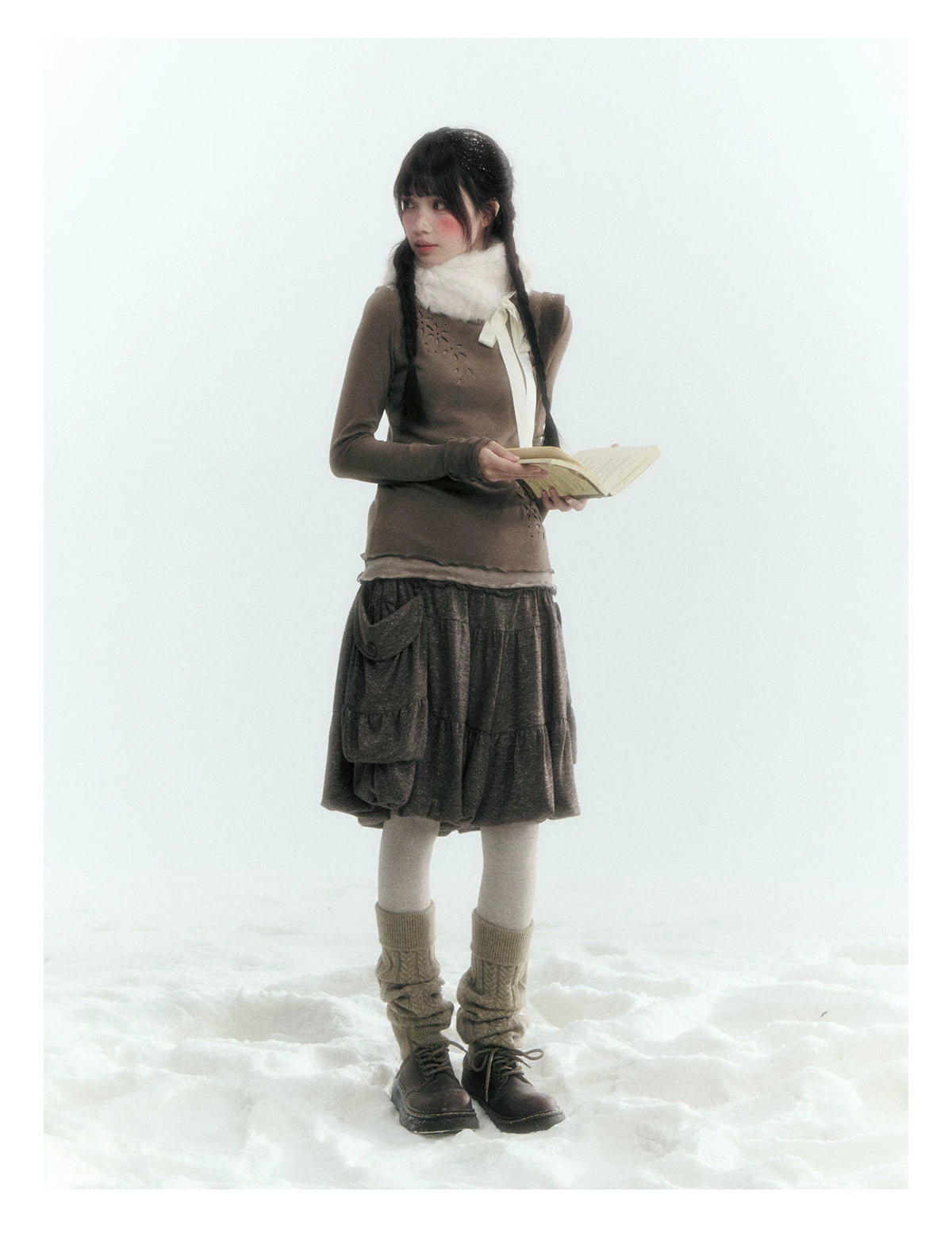 Horridale - [FREE GIFT] Vintage Bow-Tie Faux Fur Collar Scarf (Cream White / Brown)