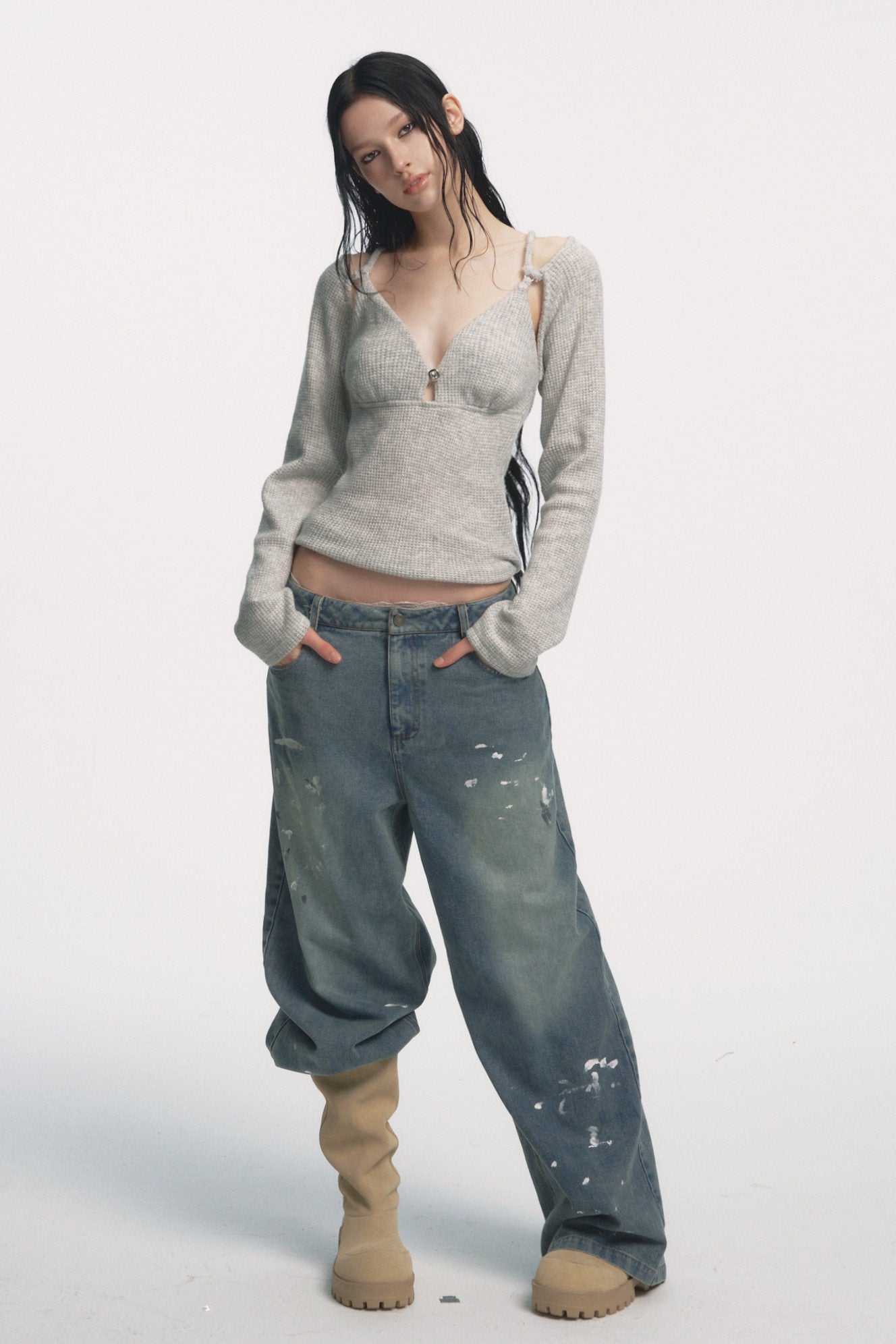 Muirgen - Gray Cut-Out Shoulder V-Neck Knit Top