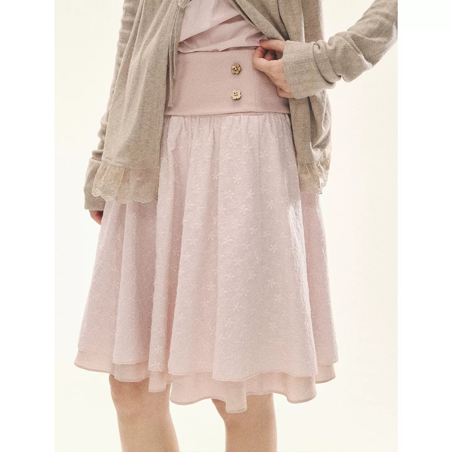"Roasted Tea Heart" Milk Tea Faux-Layer Lace Cardigan & Skirt Set