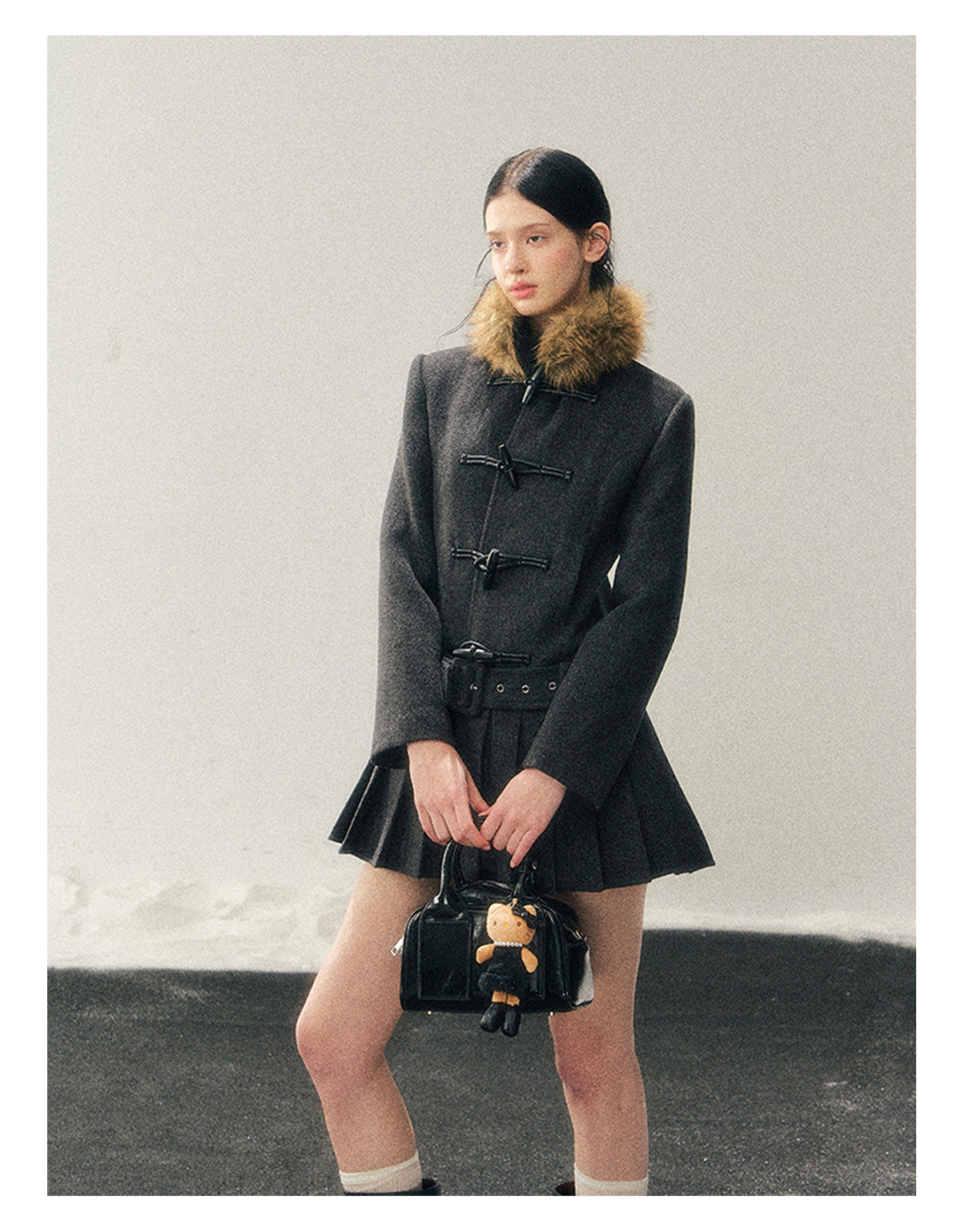 040126 “Winter’s Private Whisper” British Duffle Wool Mid-Length Coat