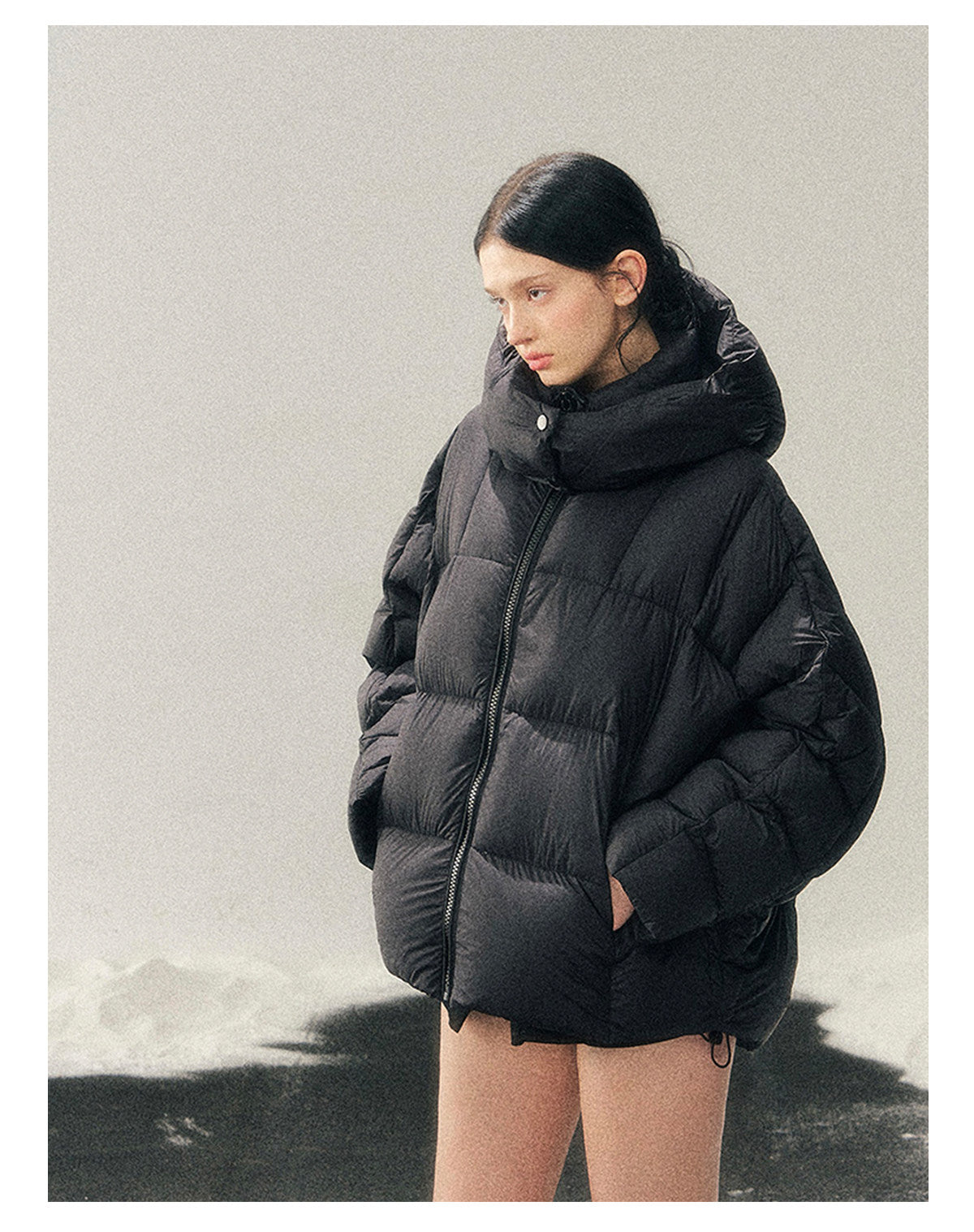 少也眼 "Thawing Snow Realm" Matte Nylon Down Puffer Jacket - Quiet Black