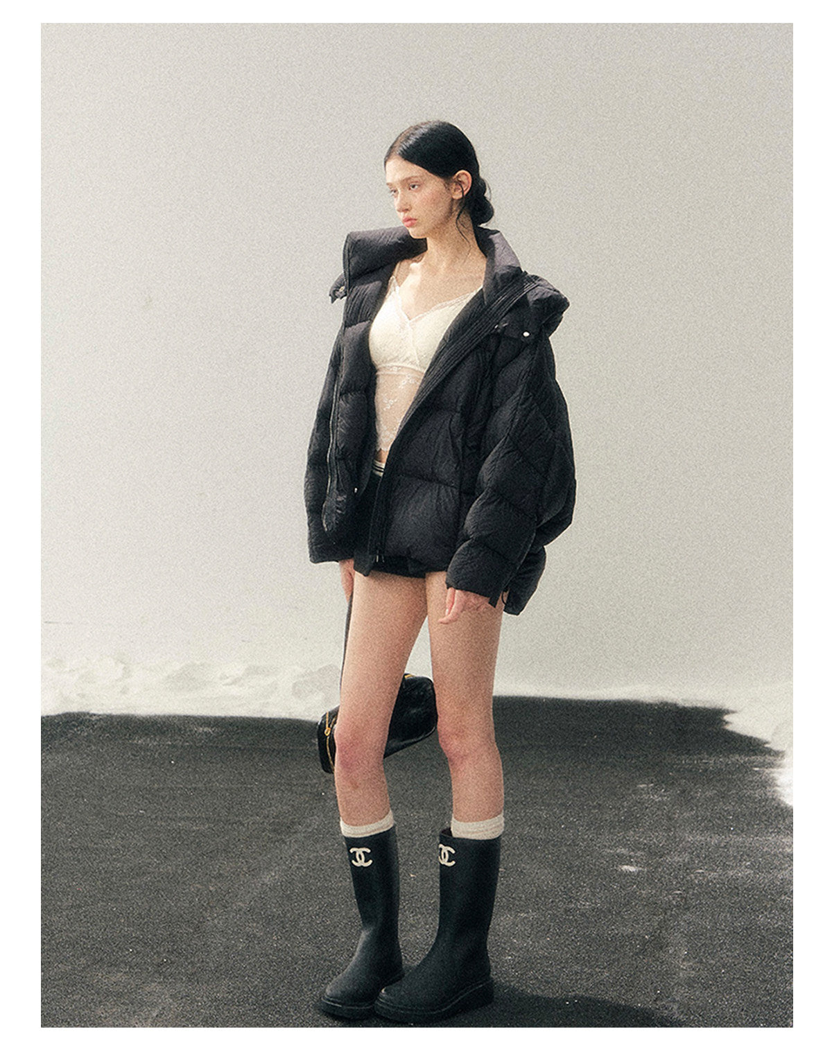 少也眼 "Thawing Snow Realm" Matte Nylon Down Puffer Jacket - Quiet Black