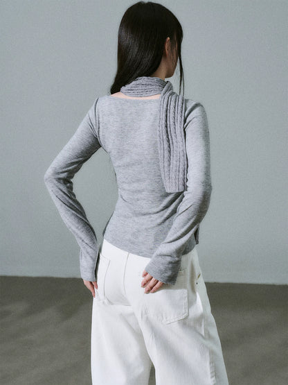 LOST FOREST - Cool Heather Gray Wide-Neck Long Sleeve Top with Cable-Knit Scarf