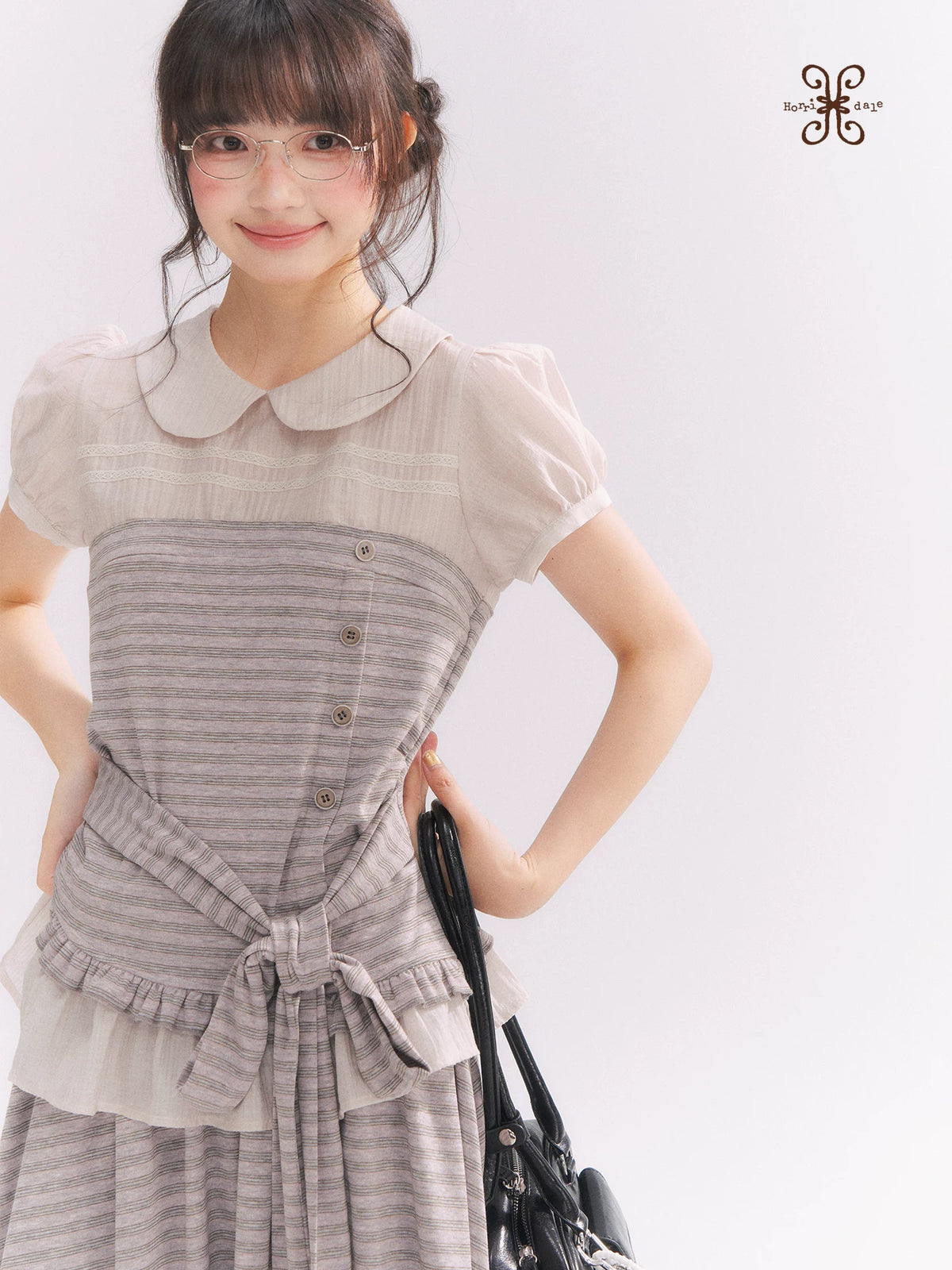 “Old Keepsake Letters” Frost Gray Doll Collar Lace Two-Piece Set