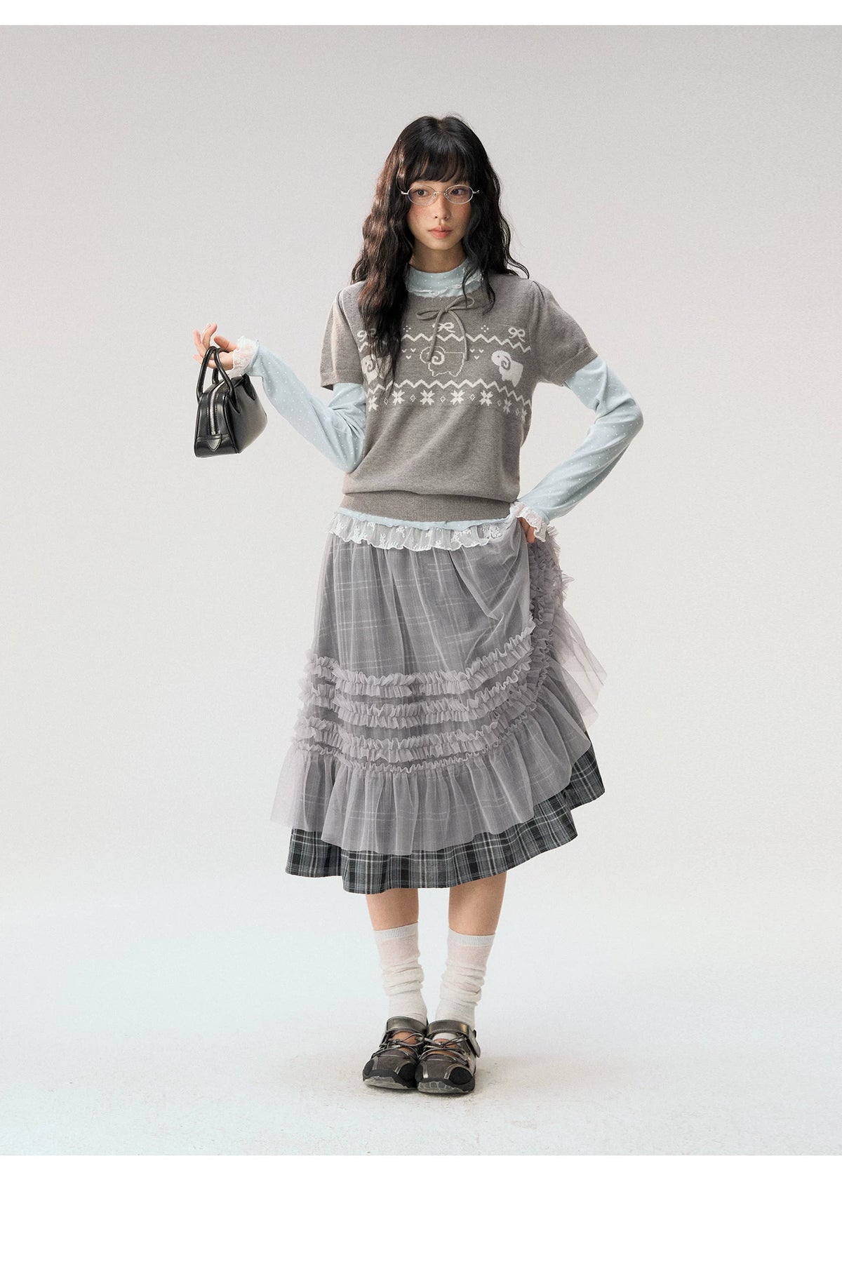 [CAN] "Little Lamb Adventure" Gray Jacquard Bow-Detail Short Sleeve Knit Top