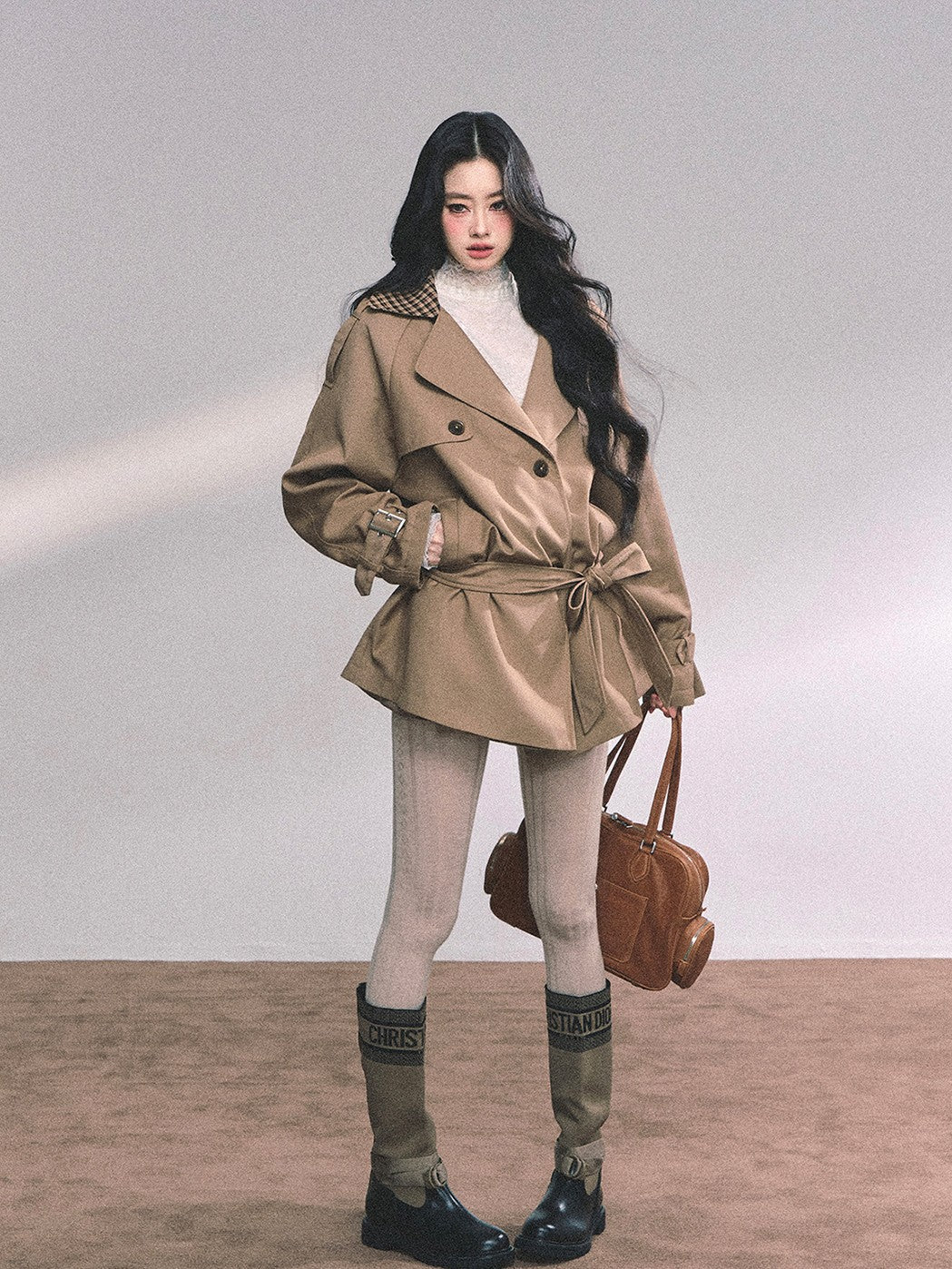 少也眼 "Zurich Elegance Trench" – Audrey-Inspired Relaxed Plaid Coat