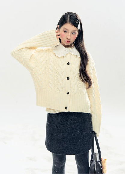 "Cotton Mousse" Cable Knit Cardigan with Detachable Ruffle Collar (Cotton Blue/ Soft White)