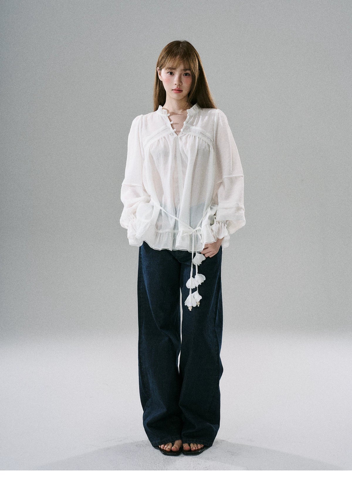 LOST FOREST - Acetate Flower Belt Detail Relaxed Top (White / Blue)