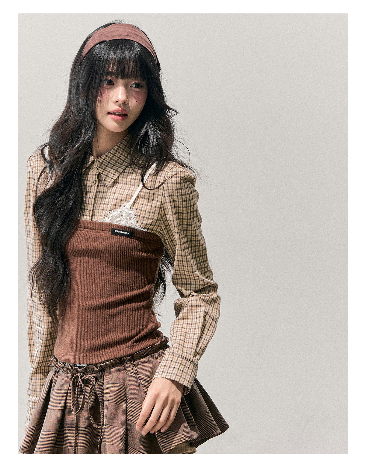 少也眼 "Falling Leaves Trace" Faux Layered Lace Plaid Knit Top