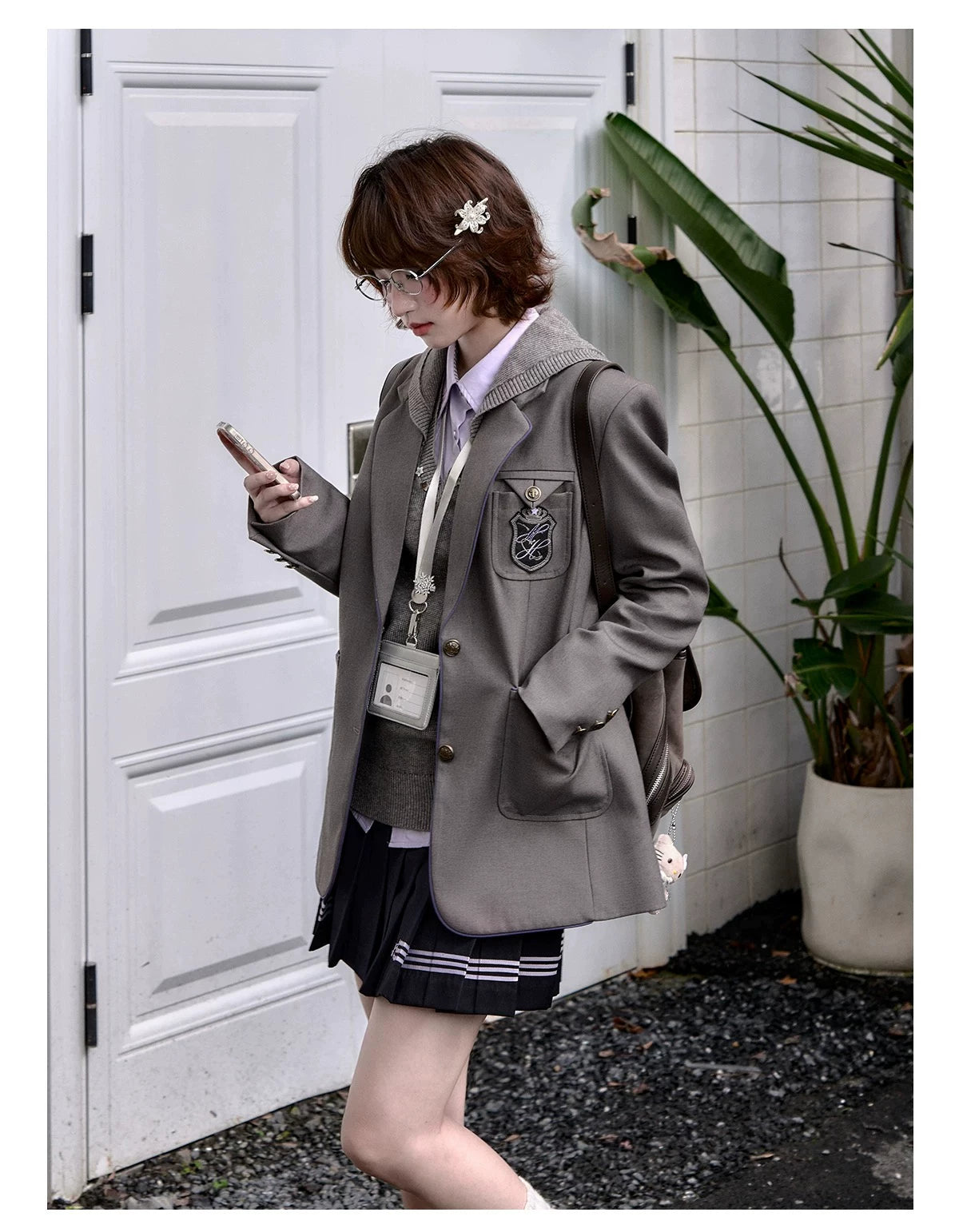 "Snow Lily Legacy" Gray Oversized School Blazer