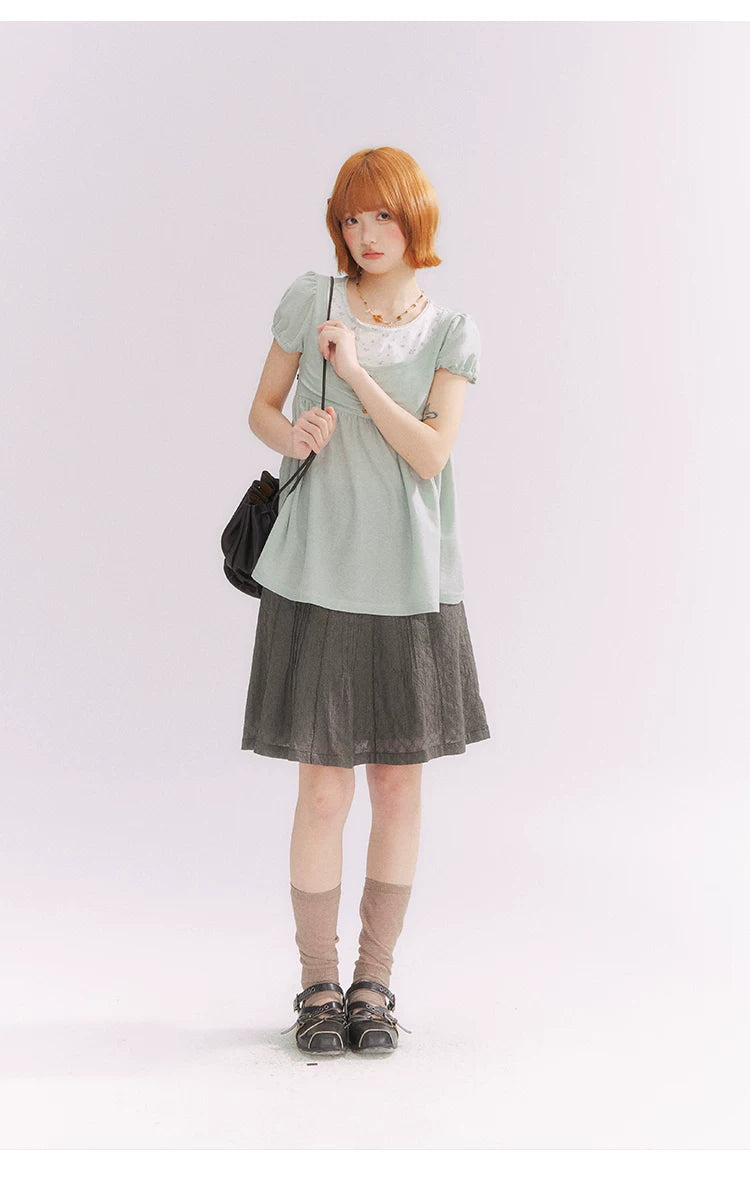 “Vintage Layered Charm” Mint Green Floral Layered Puff Sleeve T-Shirt