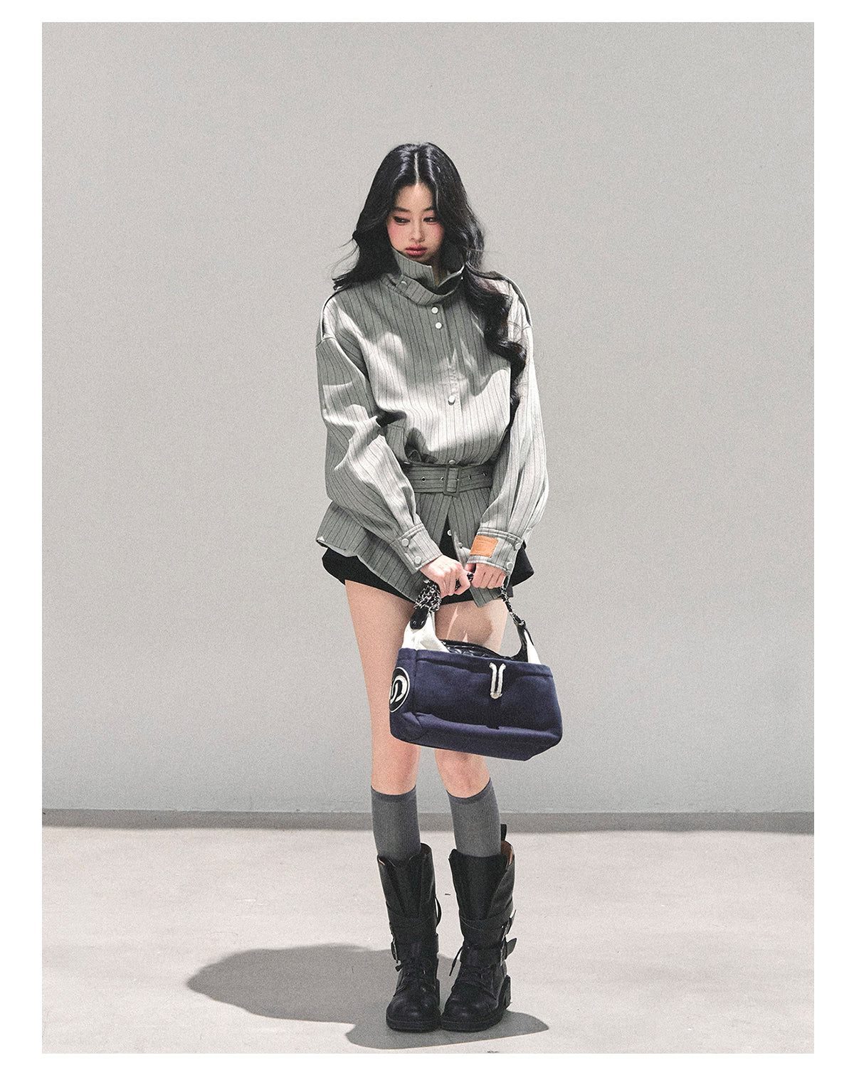 少也眼 “St. Martin Academy” French-British Striped High-Neck Jacket with Belt – Gray 94161