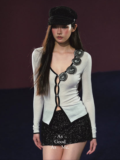 3D Rose Contrast V-Neck Shimmer Knit Cardigan (White/ Light Lavender)