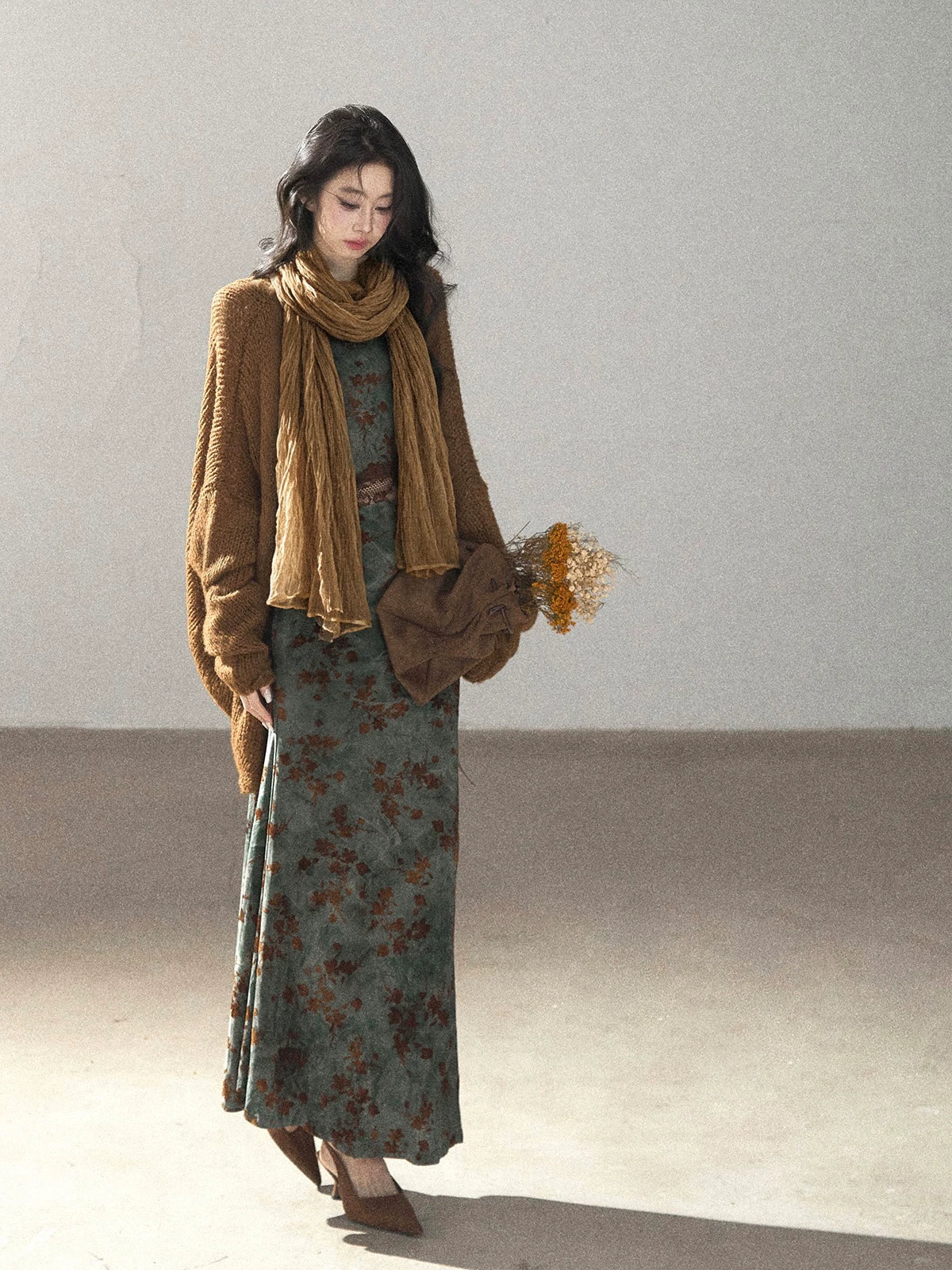 AOMALM - 100% Silk Sheer Fringe Scarf