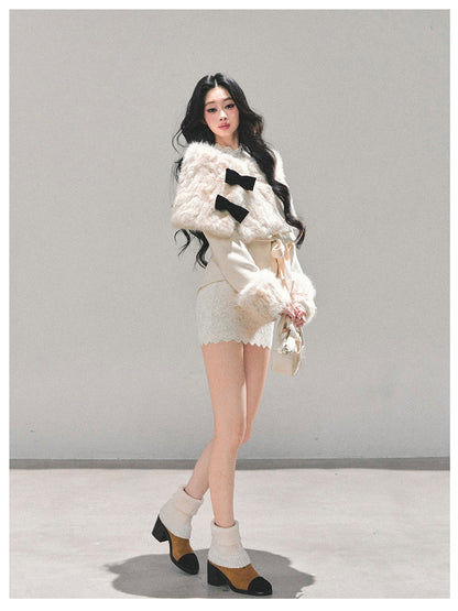 少也眼 “Through Her Dreamscape" Two-Piece Set