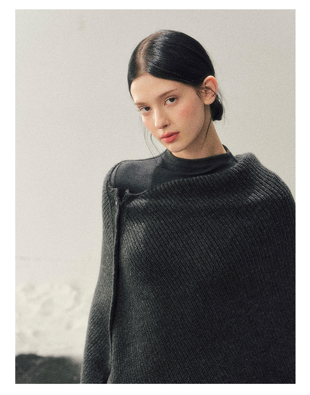少也眼 “Dusk Finds Its Way Home” Korean Lazy Knit Shawl Two-Piece Set