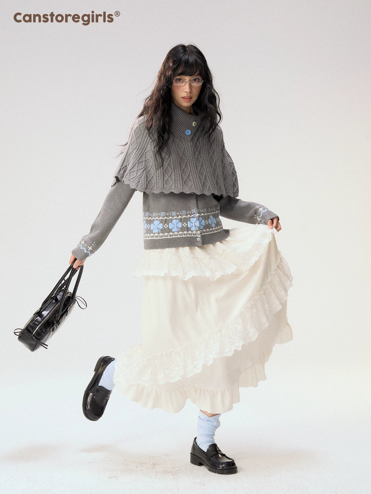 [CAN] "Witch's Wings" Gray Jacquard Knit Set (Cape Shawl / Cardigan)