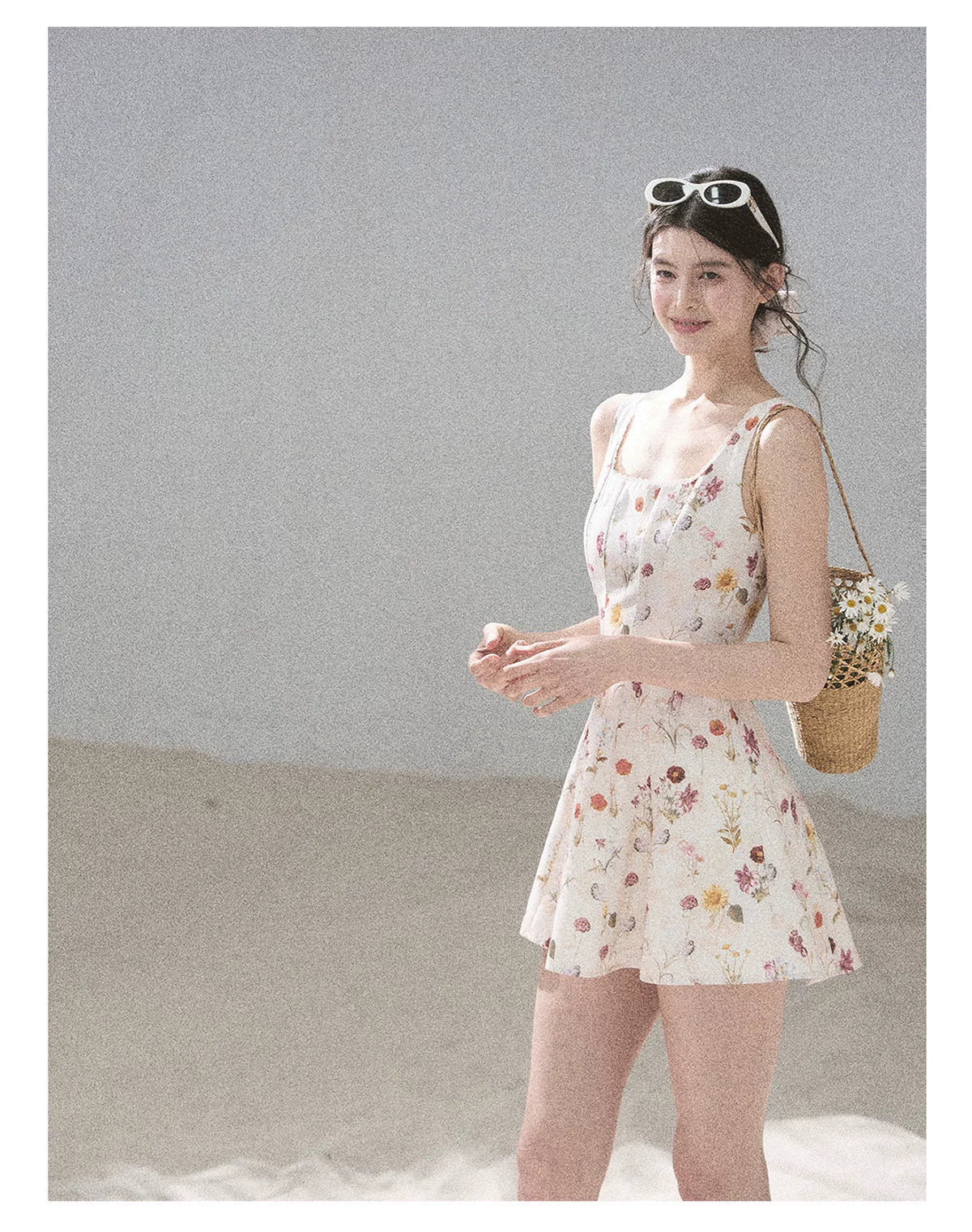 "Chamomile Summer" Dutch Cheese Floral Lace Pinafore Mini Dress 46345