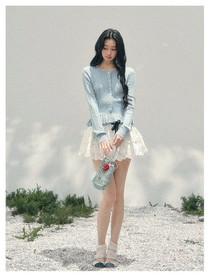 少也眼 “Pearl Whisper” Moonlight Blue Cable-Knit Ruffle-Hem Cropped Cardigan 626586578