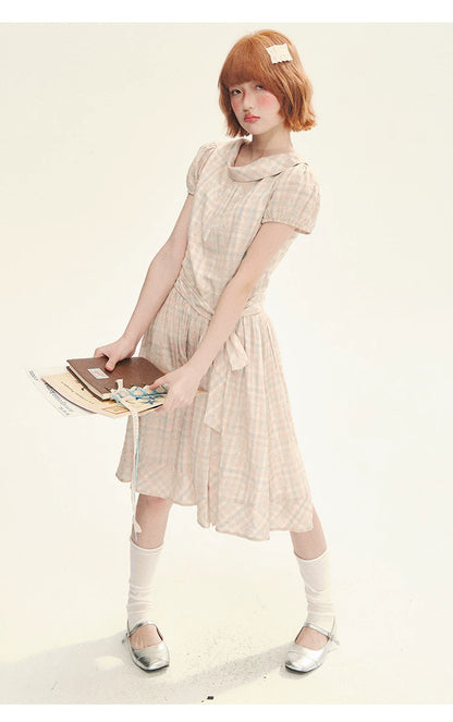 "Showa Girl" Vintage Plaid Floral Print Peter Pan Collar Bow Waist-Defined A-Line Dress