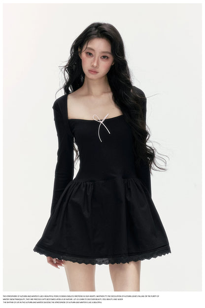 24olvides - Fitted Two-Tone Look Dress with Lace Hem and Bow Detail