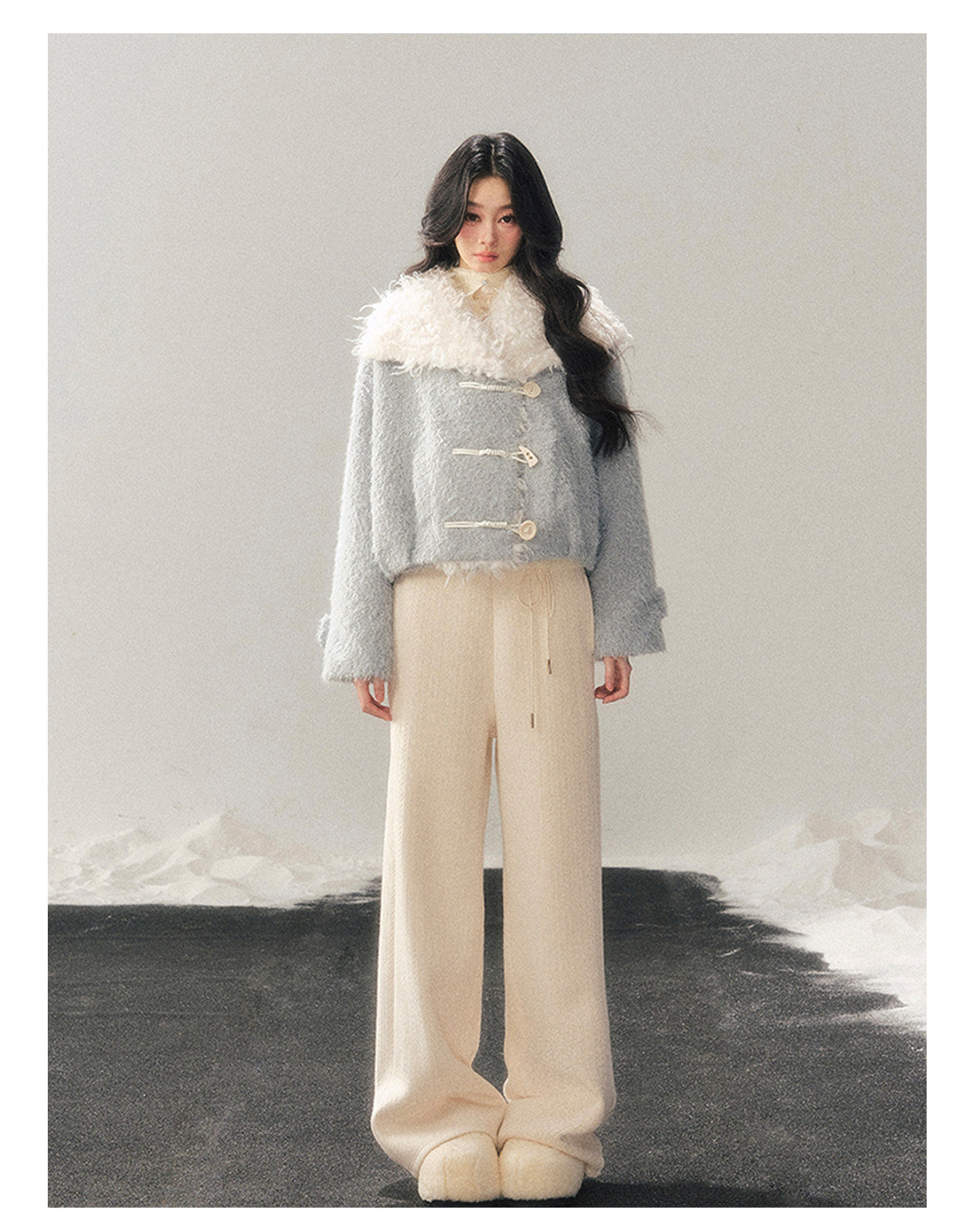 少也眼 "I Drown in Blue" Padded Winter Coat - Glacier Blue